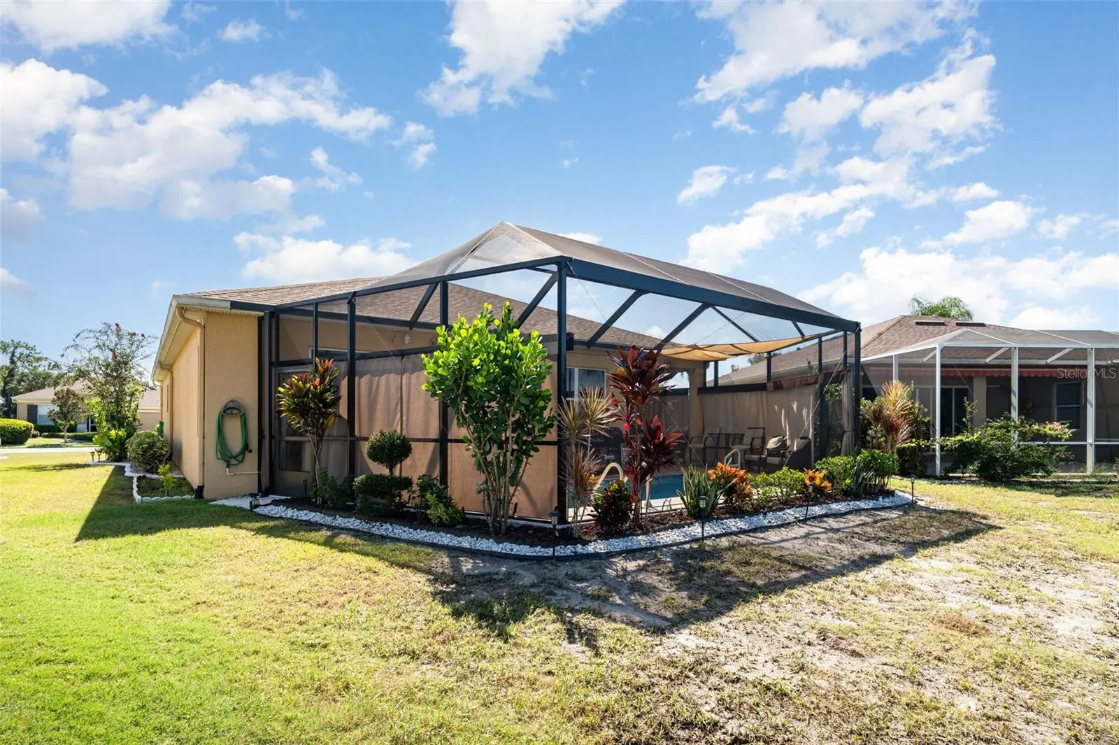 909 REGAL MANOR WAY