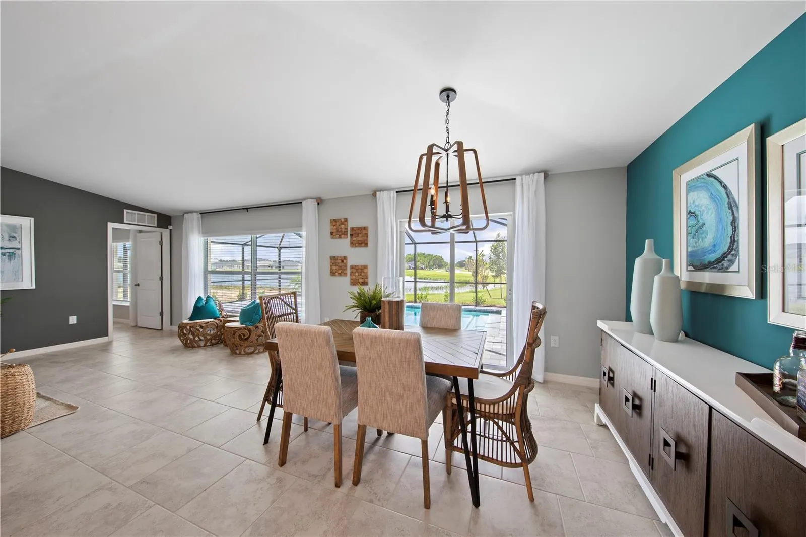 102 LEISURE PL