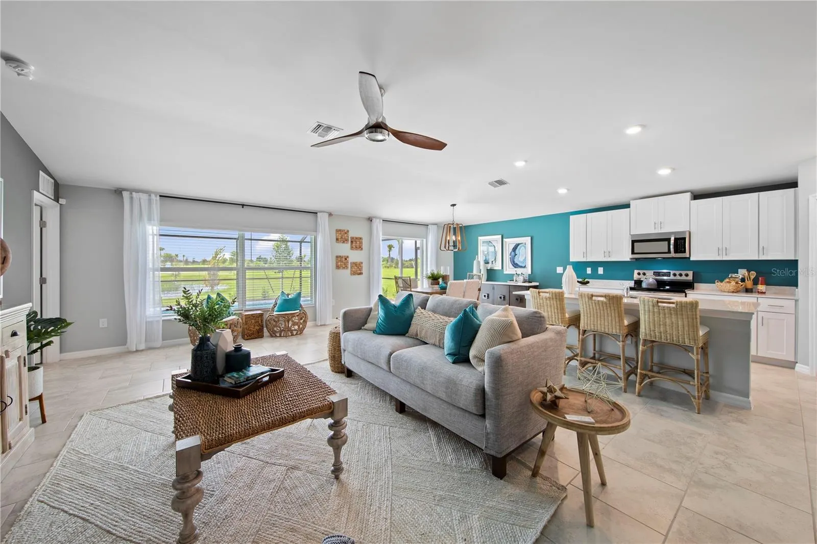 102 LEISURE PL