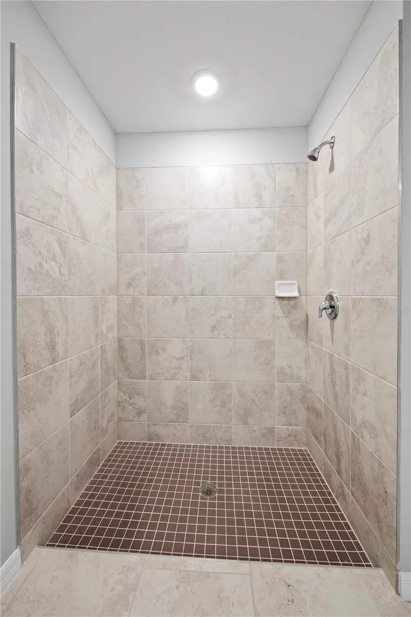 102 LEISURE PL