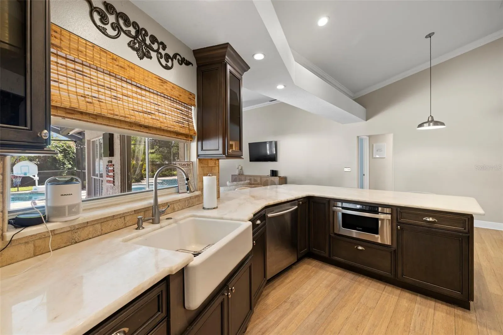 2113 LAINDALE PL