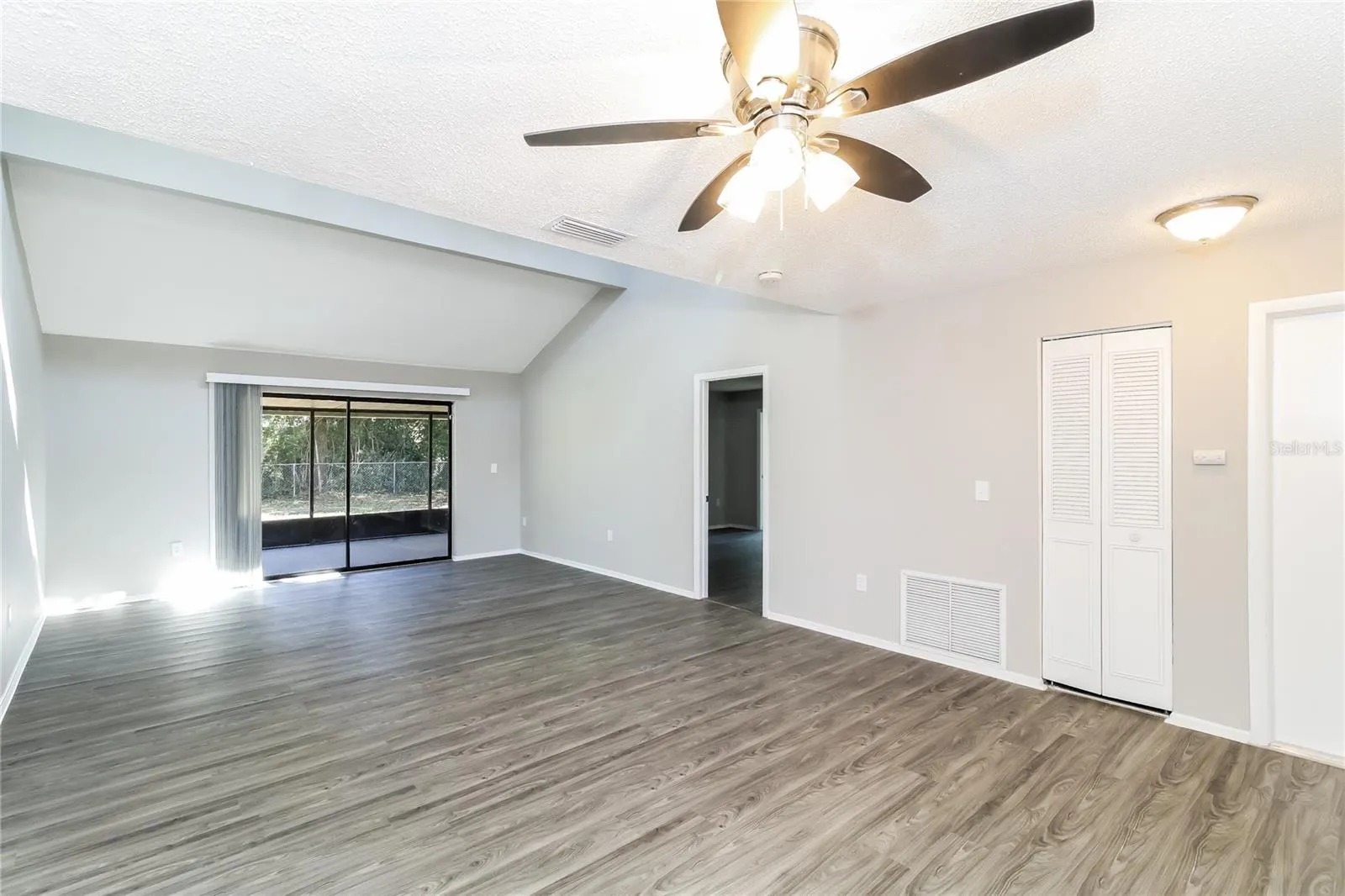 4146 PALAU DR