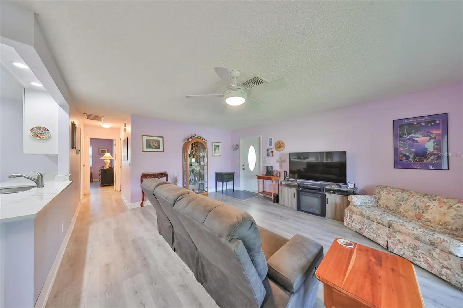 218 GLENELLEN PL