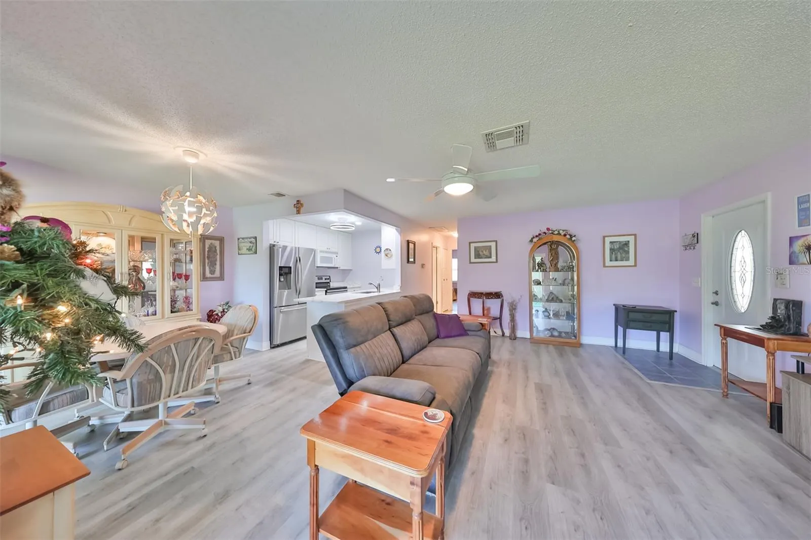 218 GLENELLEN PL