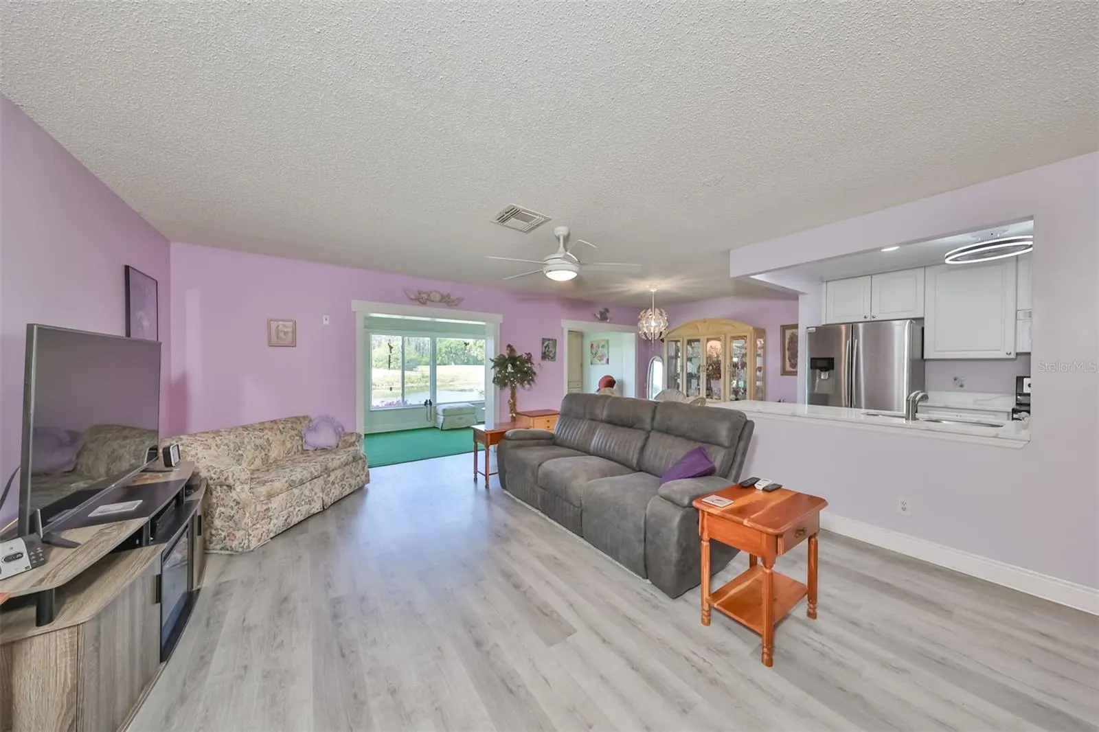 218 GLENELLEN PL