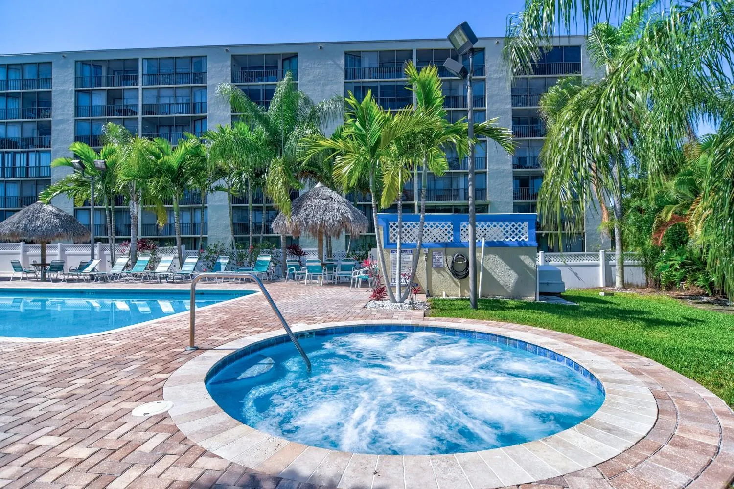 900 COVE CAY DR #5A, #5A