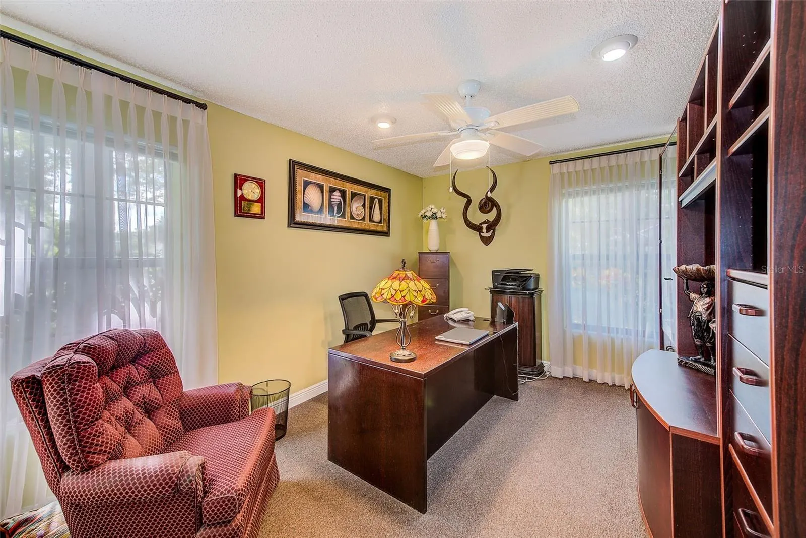 2728 BENTLEY DR
