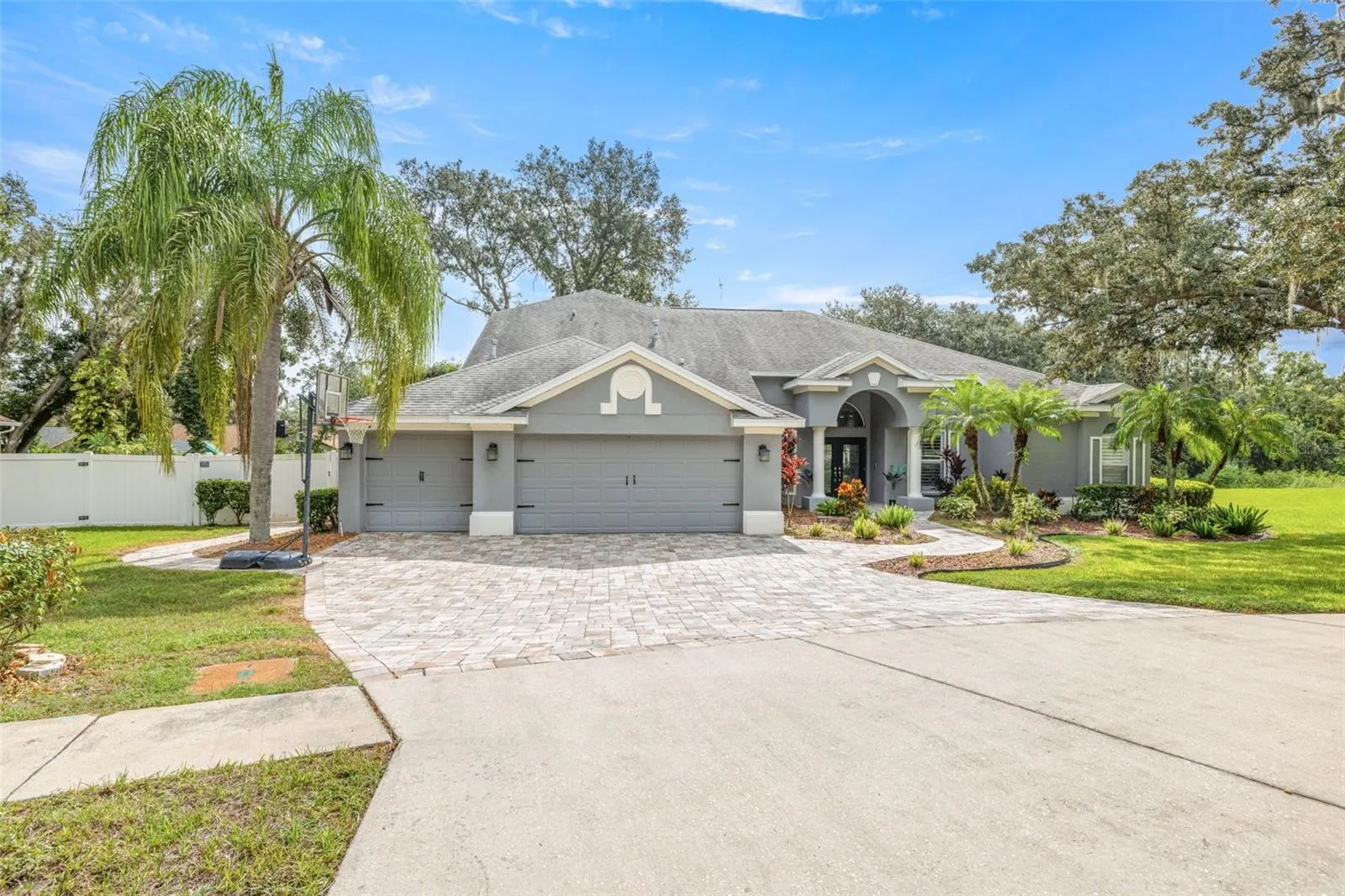 10129 PADDOCK OAKS DR