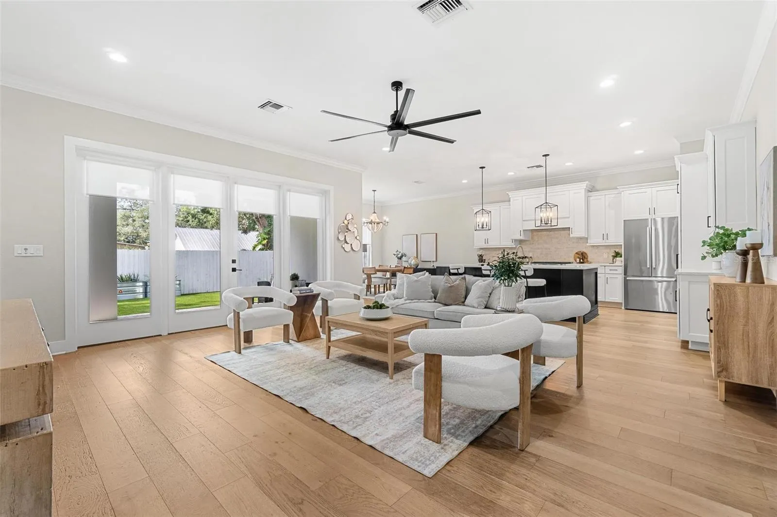 3314 W VILLA ROSA ST