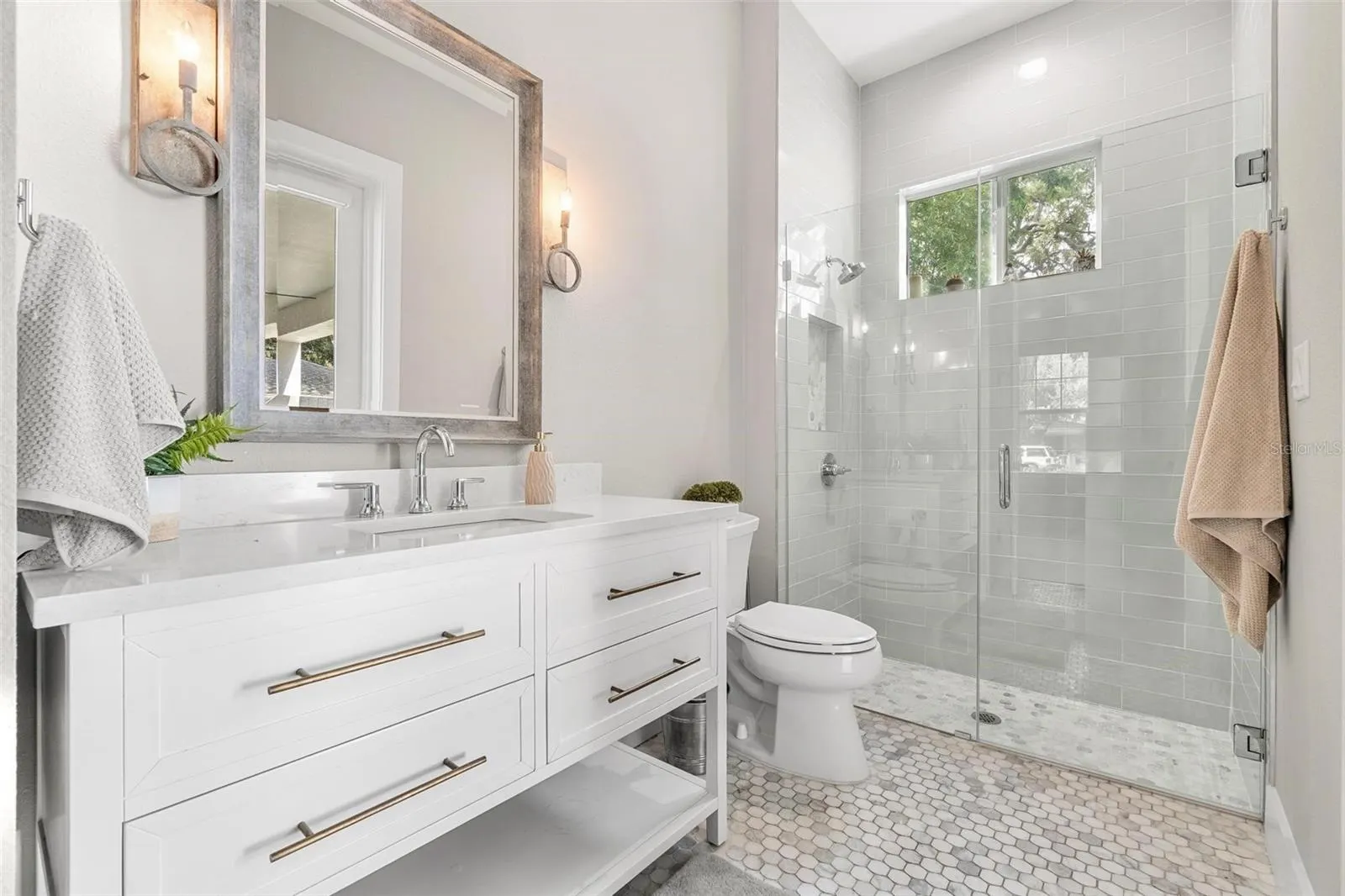 3314 W VILLA ROSA ST