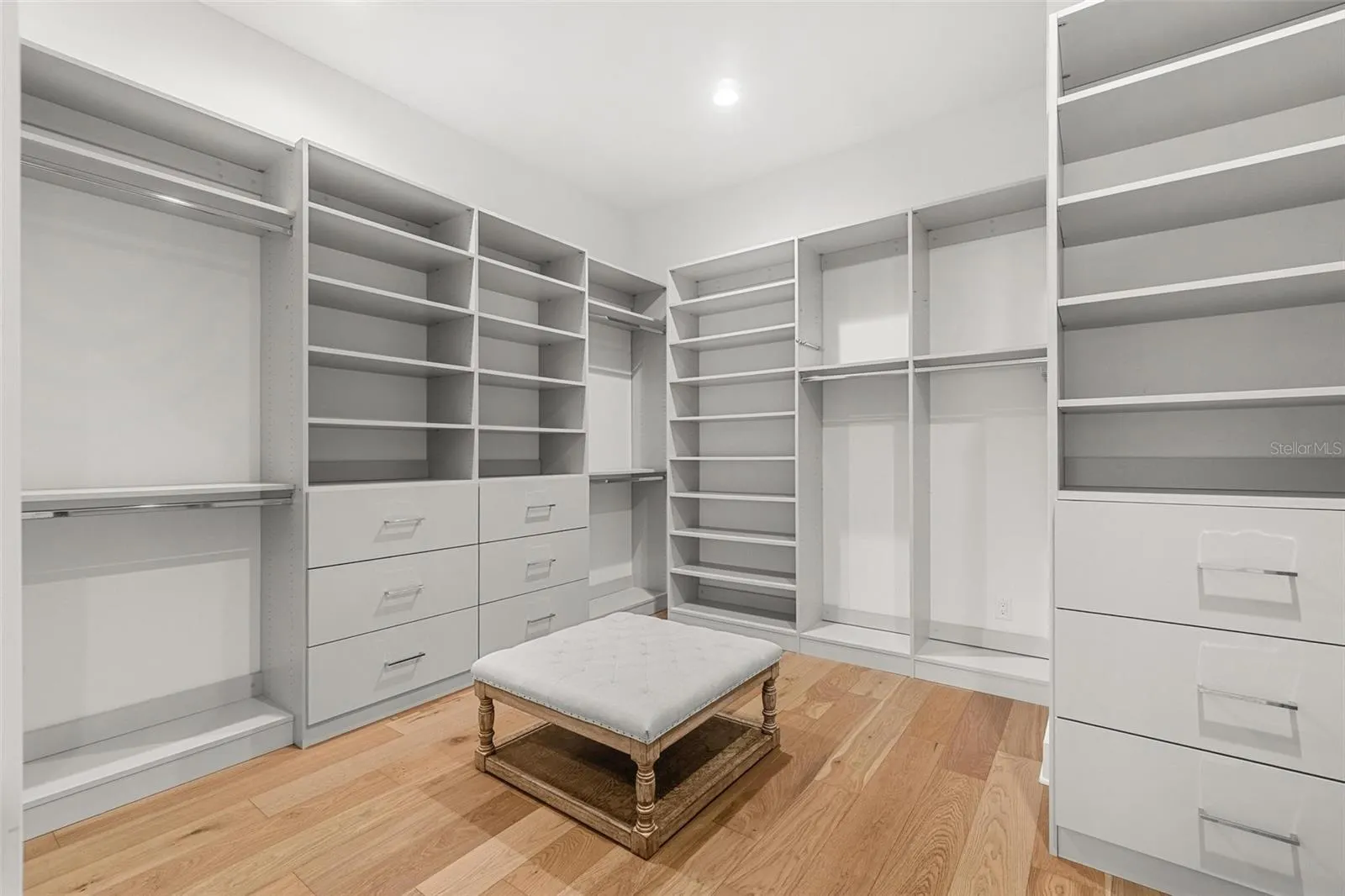 3314 W VILLA ROSA ST