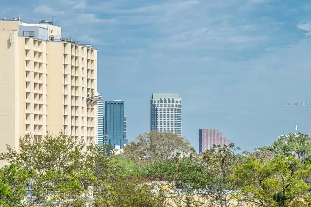 3211 W SWANN AVE #502, #502