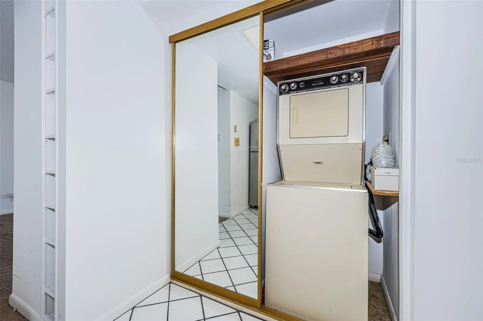 6051 SUN BLVD #605, #605