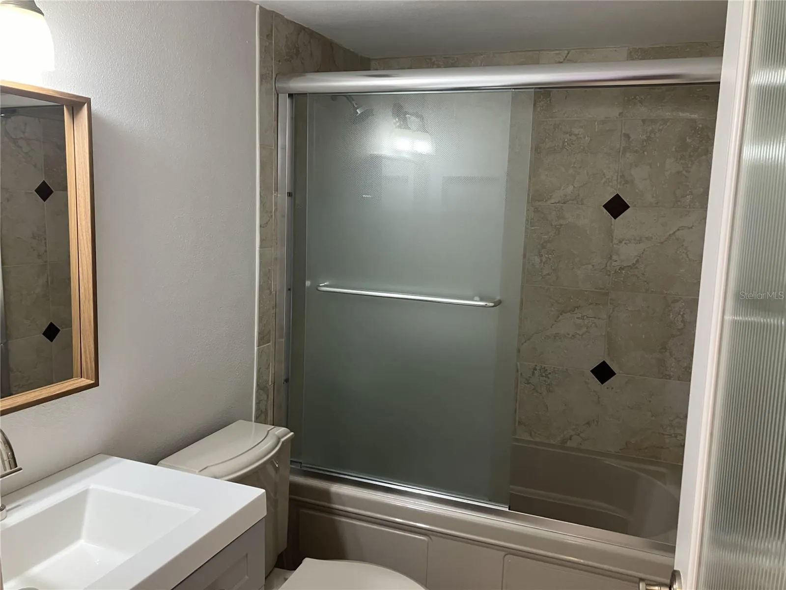 201 W LAUREL ST #PH4, #PH4