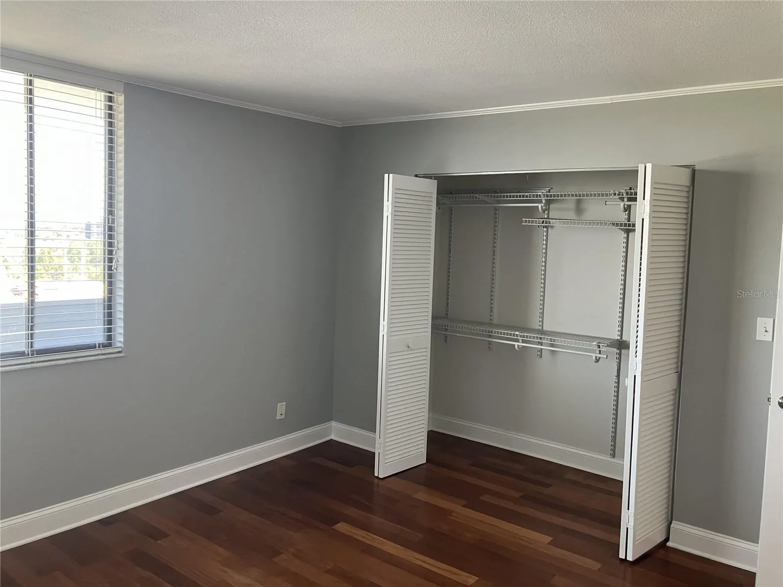 201 W LAUREL ST #PH4, #PH4