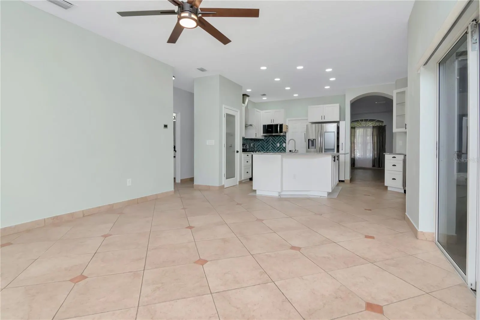 3341 PINE TOP DR