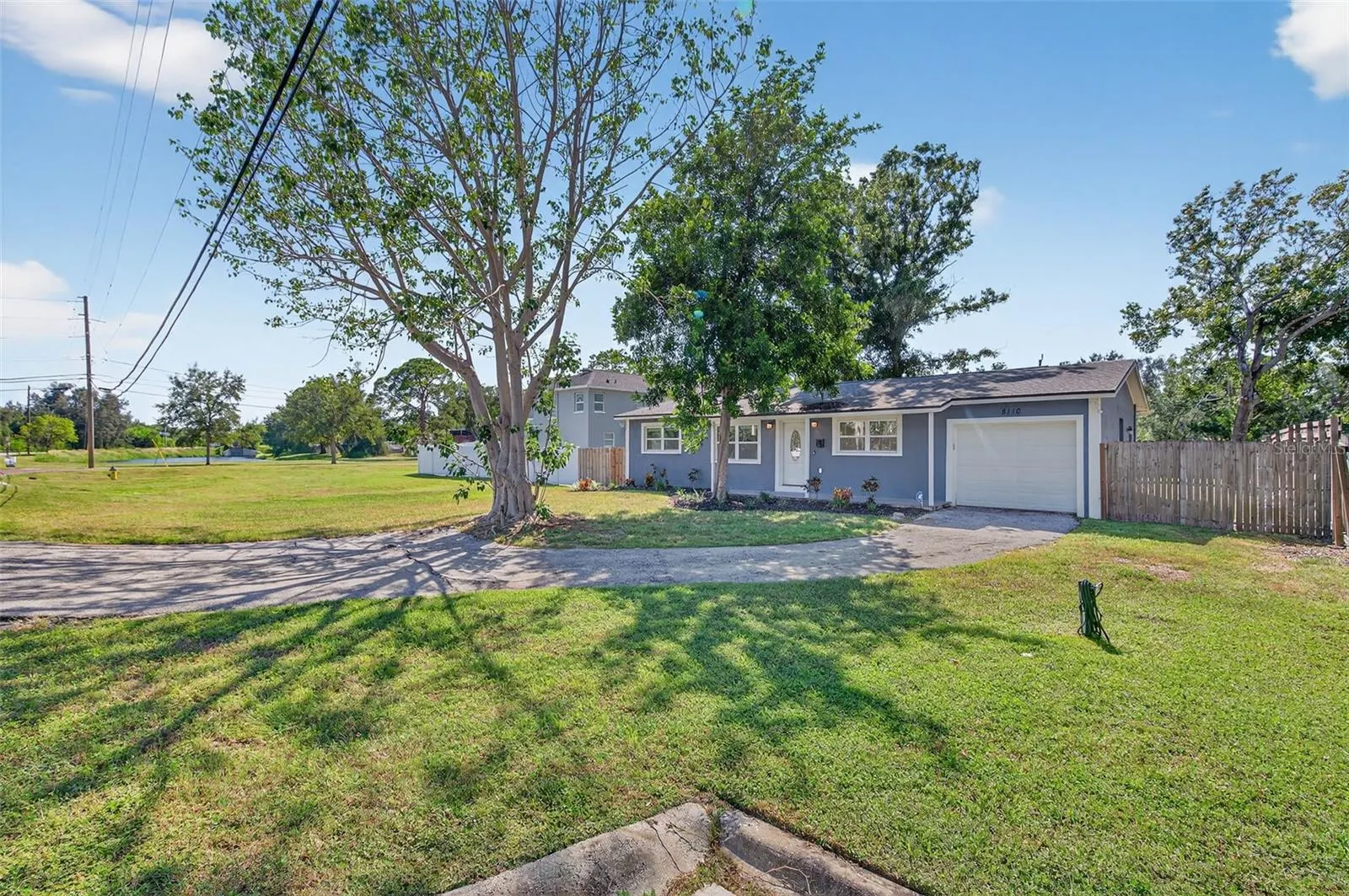 8110 MACOMA DR NE