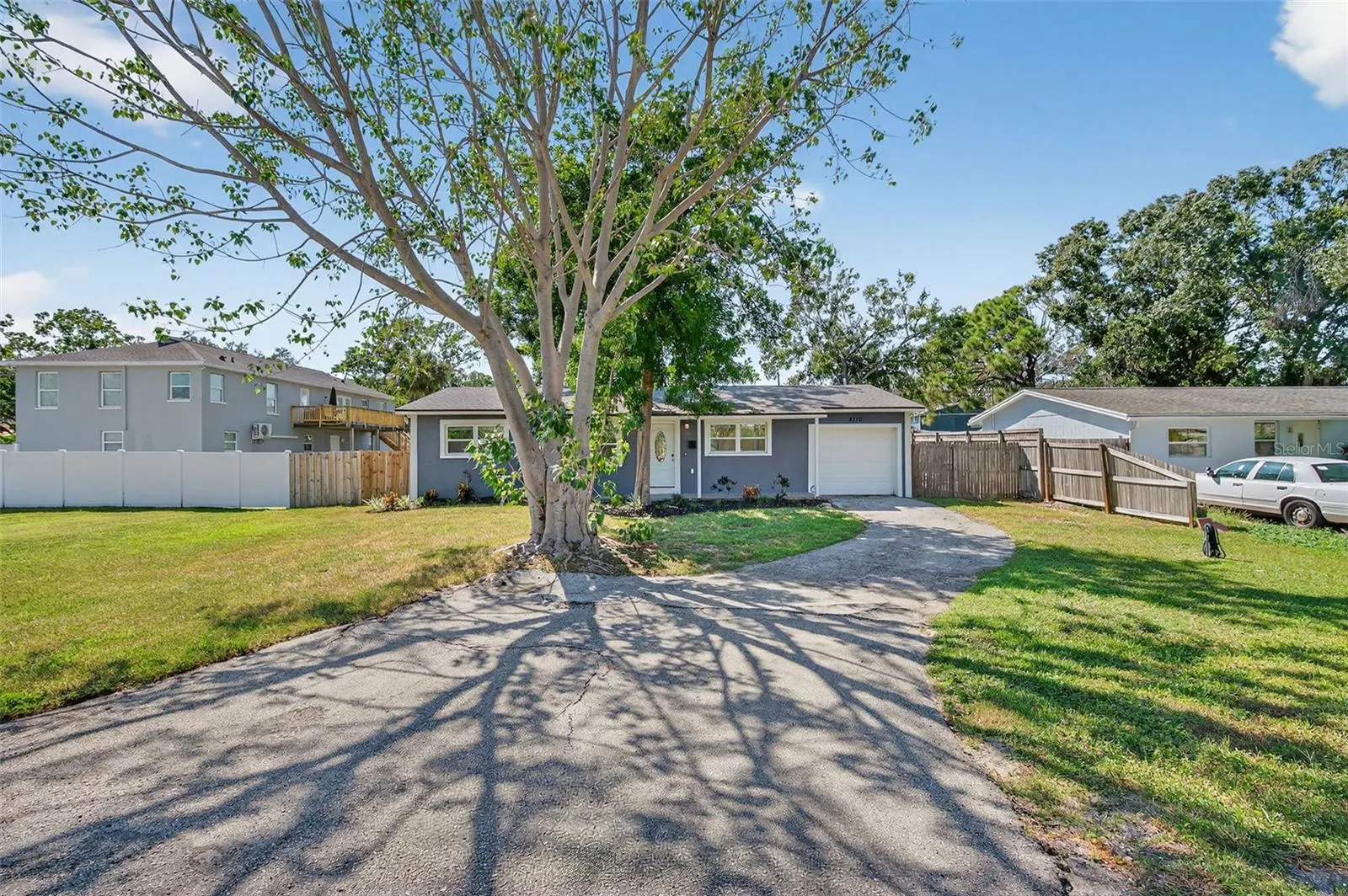 8110 MACOMA DR NE
