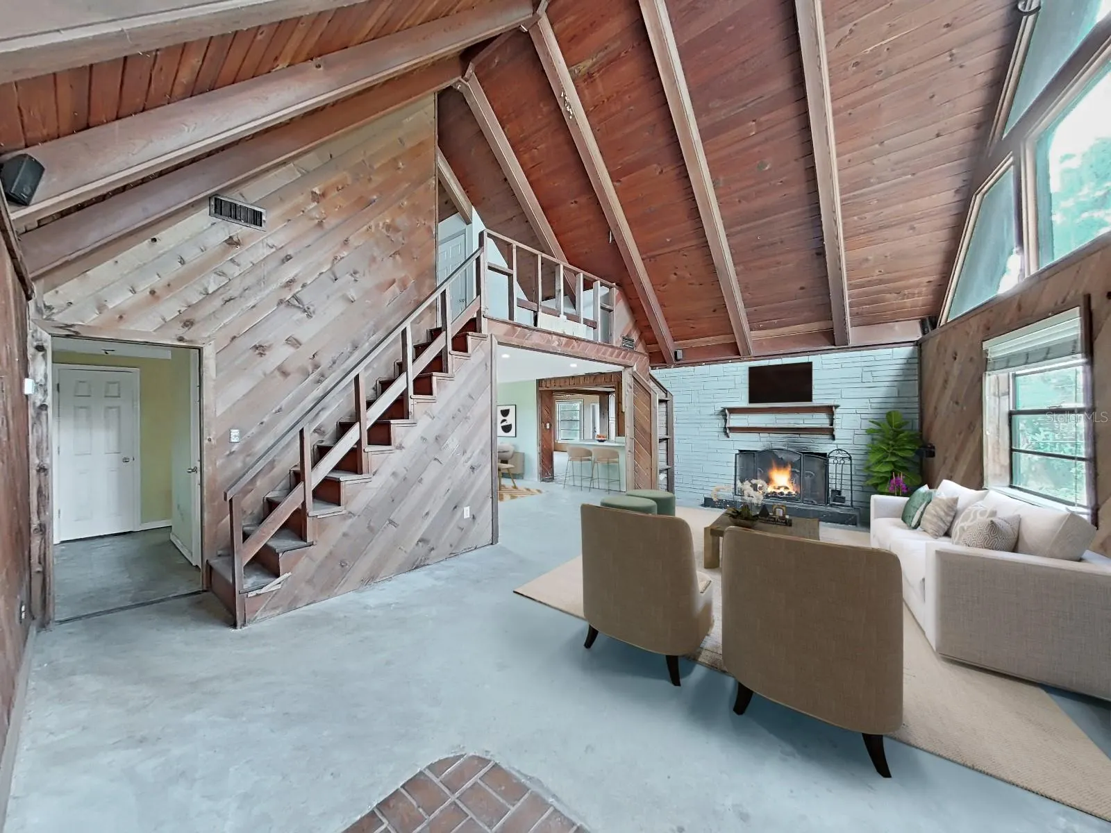 407 2ND AVE SE