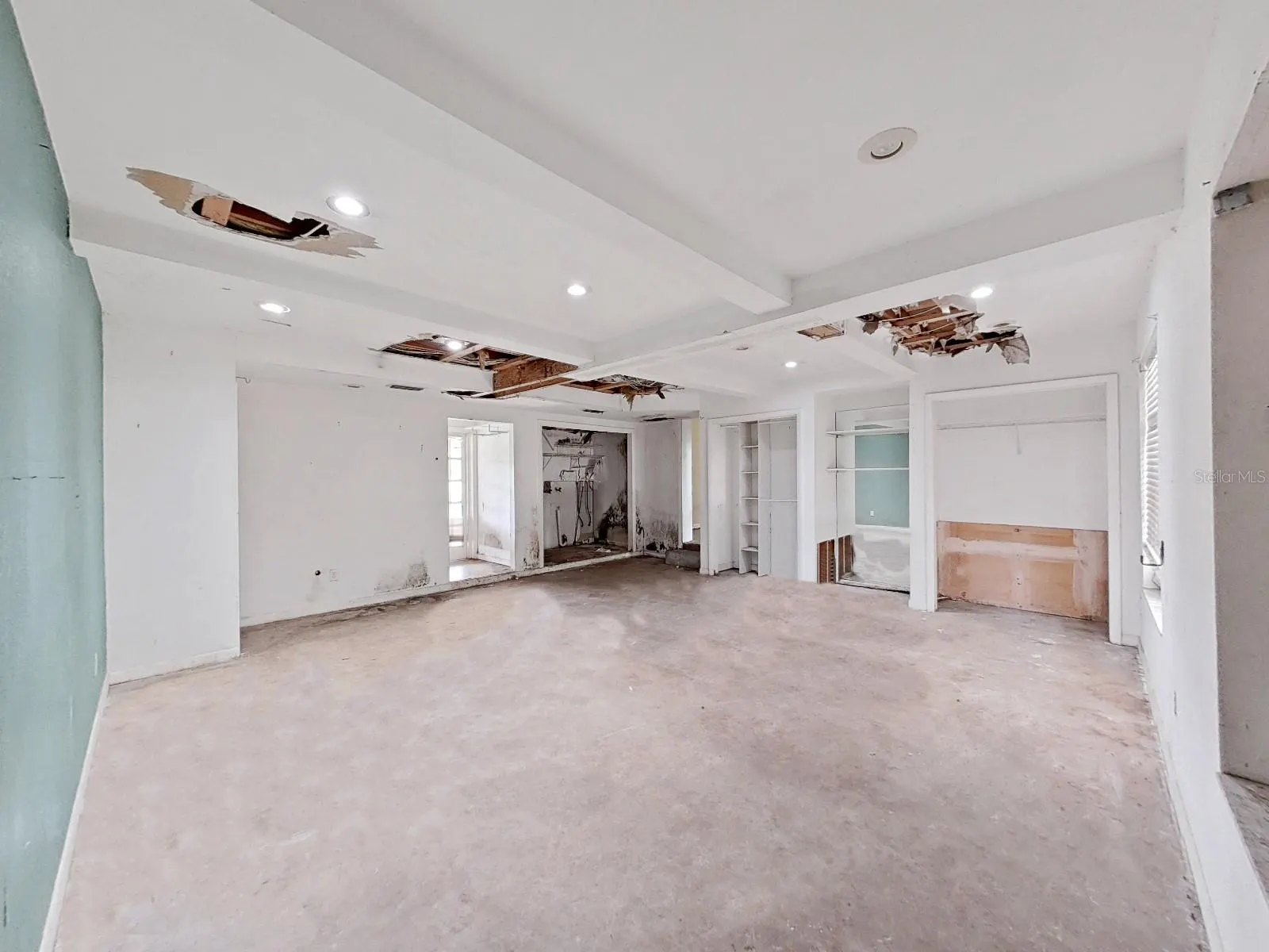 407 2ND AVE SE