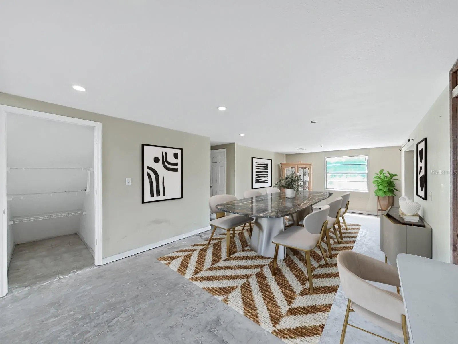 407 2ND AVE SE