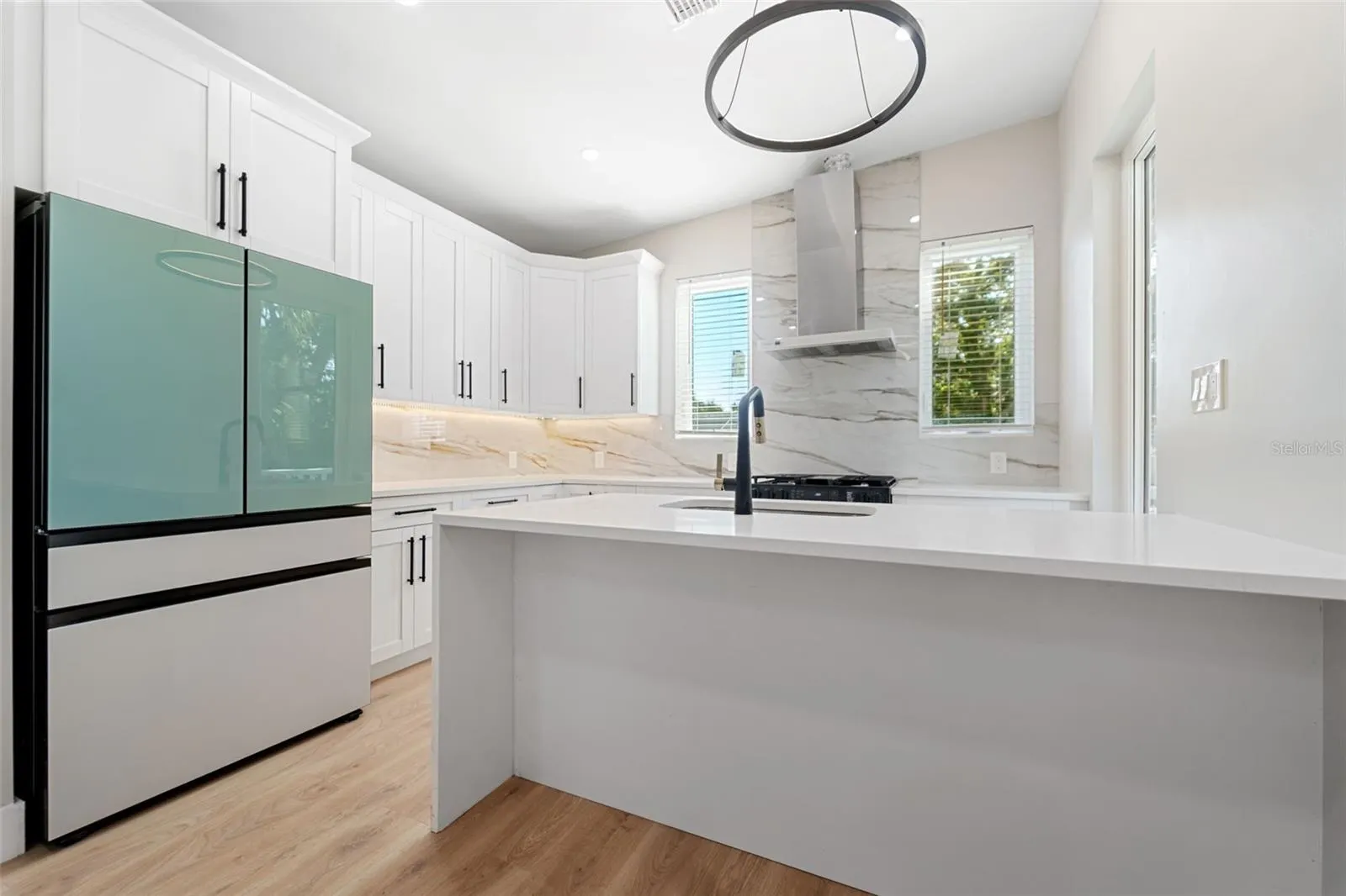 1021 DOUGLAS AVE #2, #2