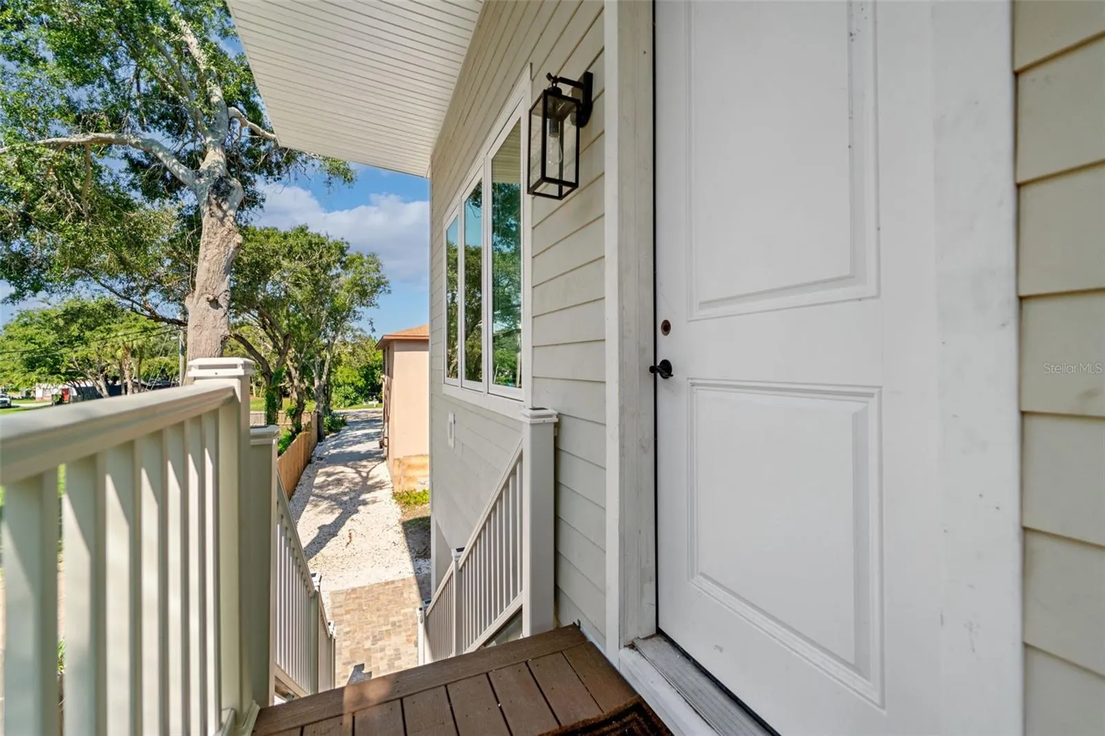 1021 DOUGLAS AVE #2, #2