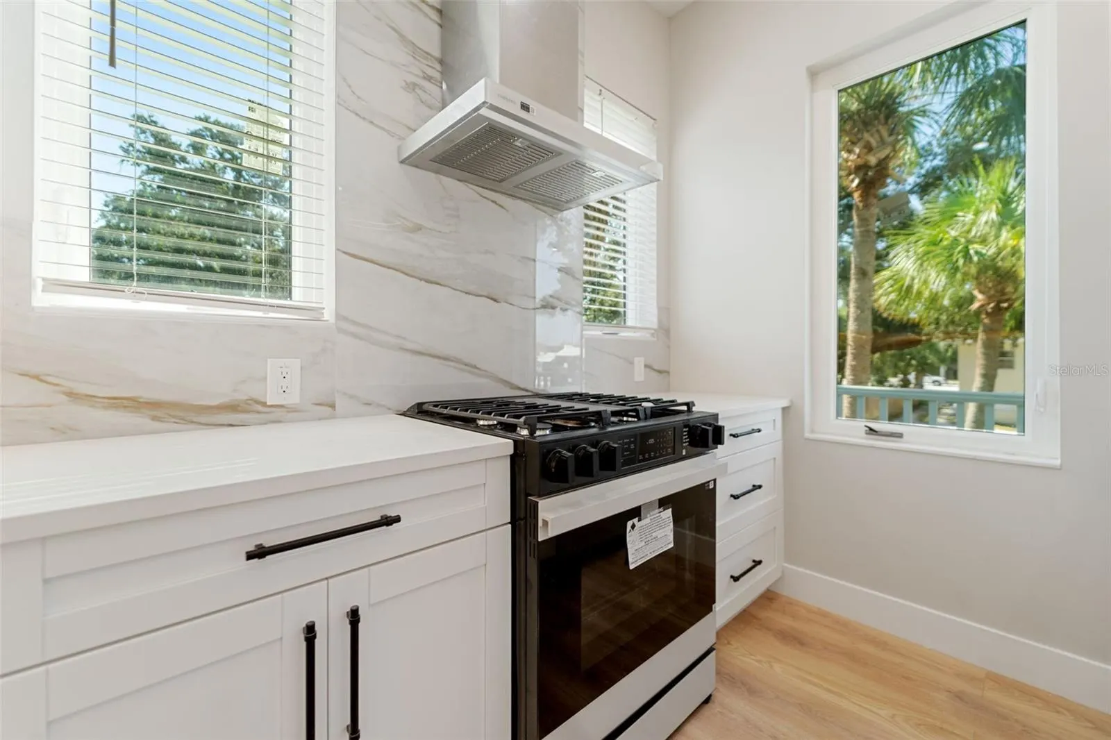 1021 DOUGLAS AVE #2, #2