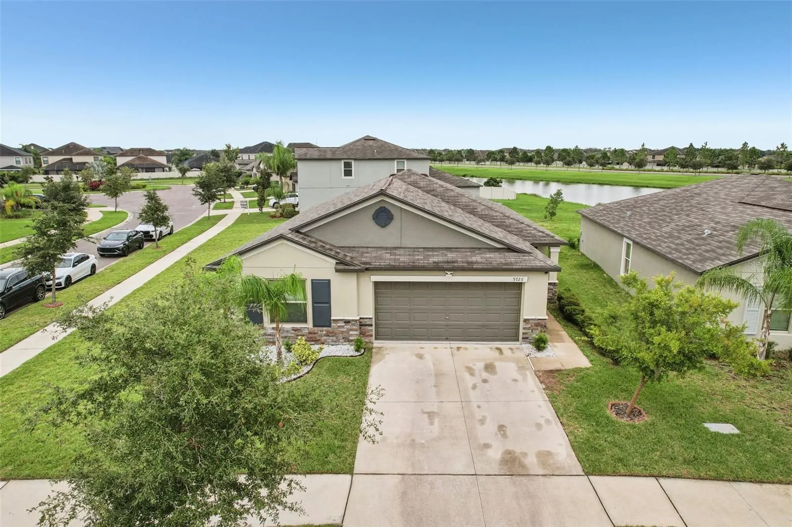 9726 CHANNING HILL DR
