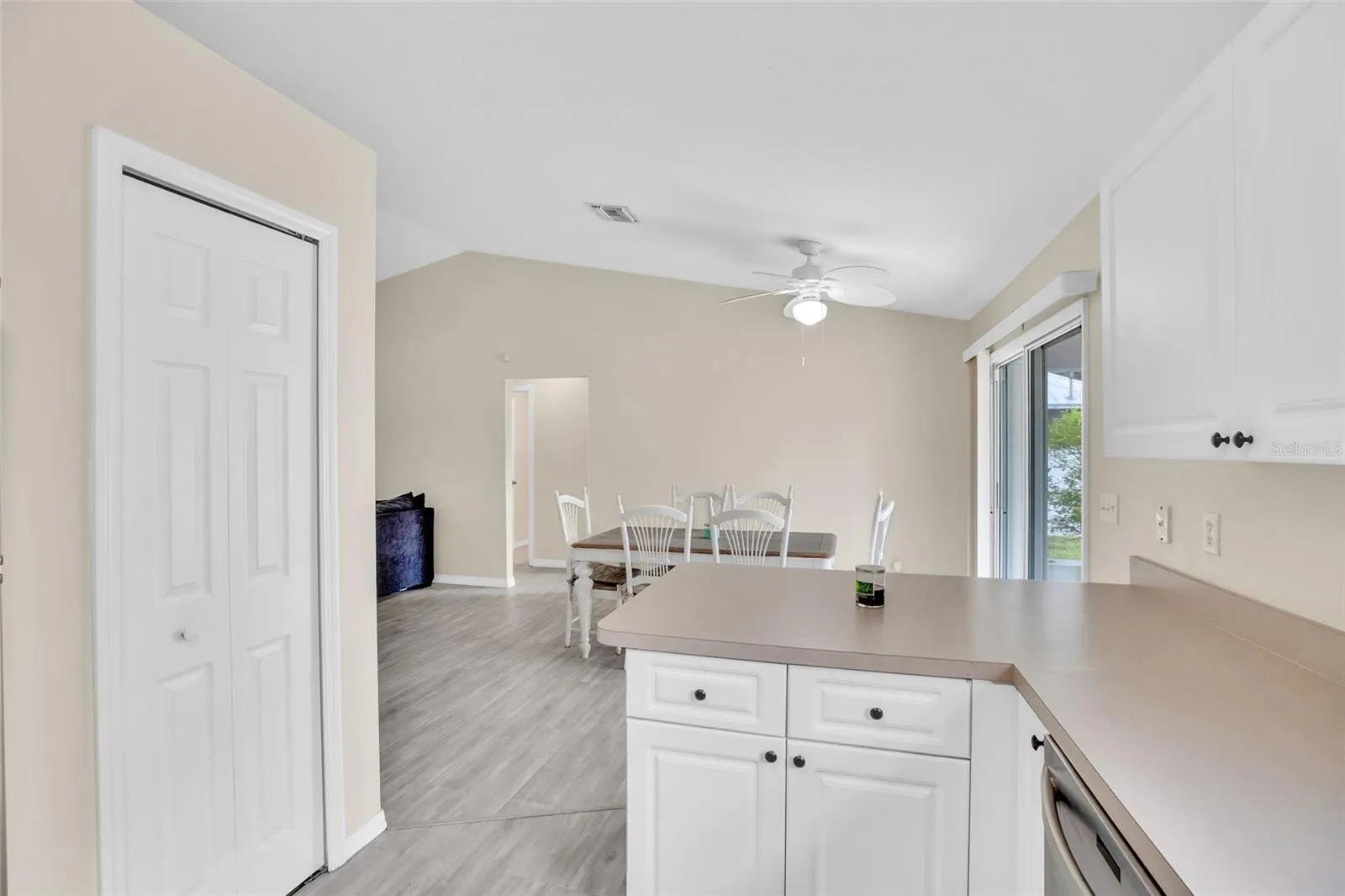 7976 105TH CT