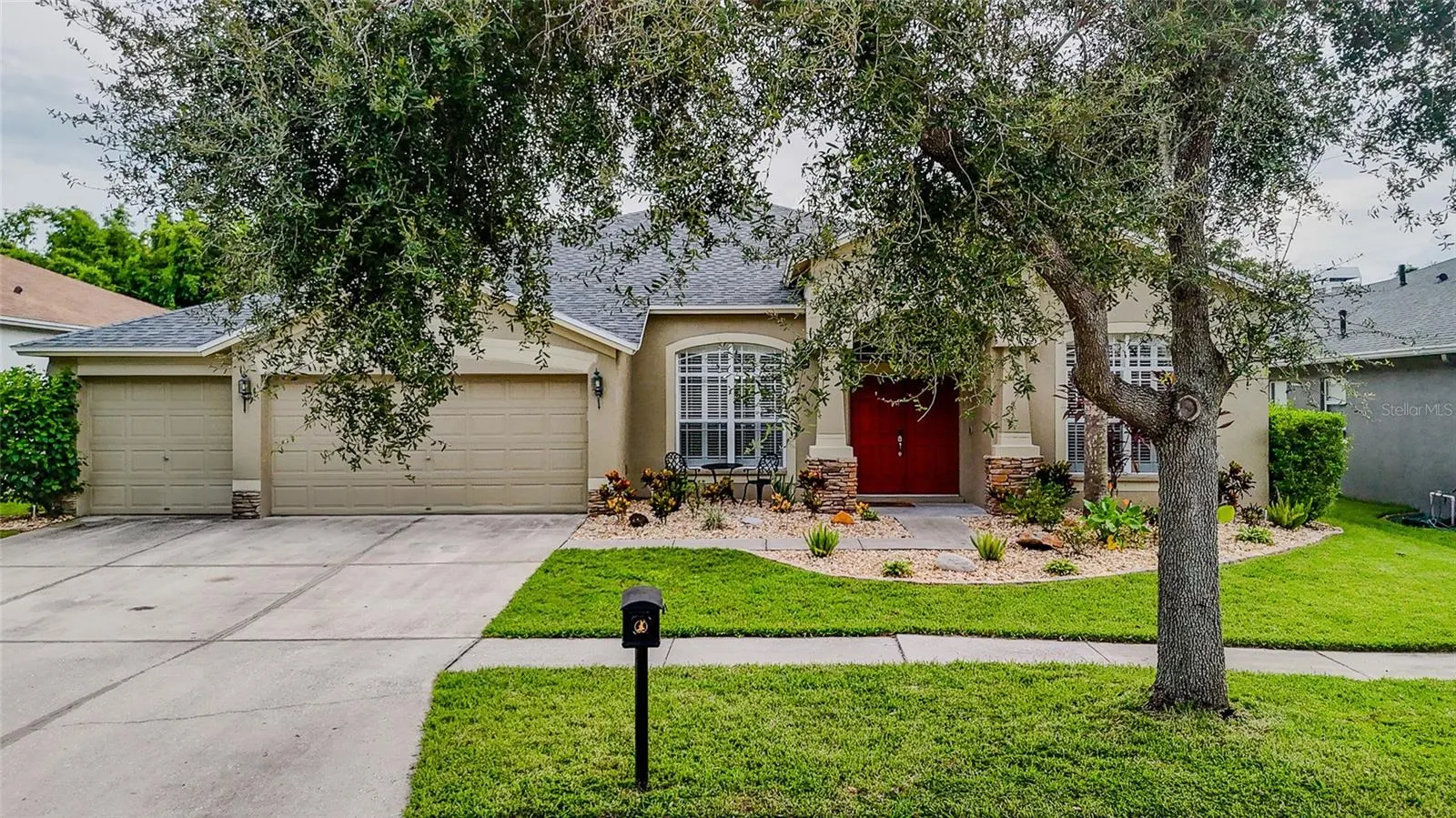 16211 BRIDGEPARK DR