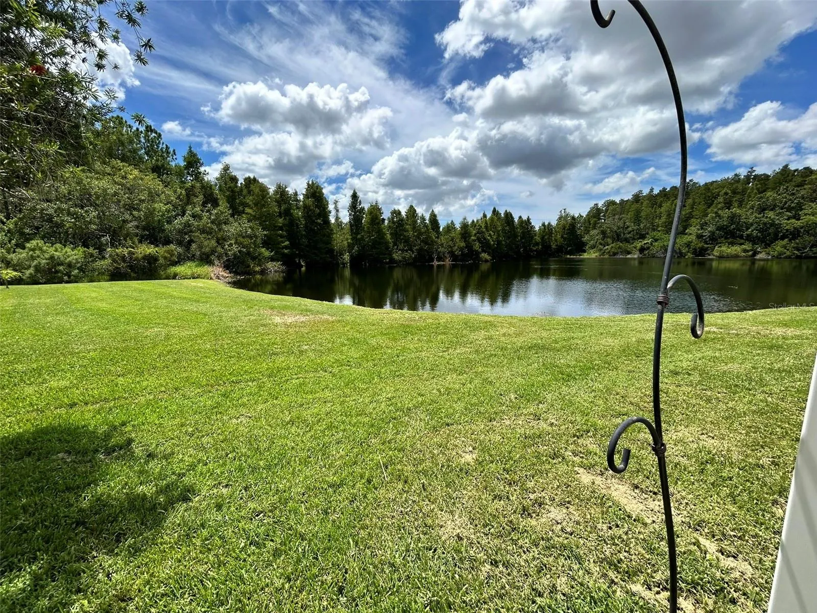 245 HEMINGWAY DR