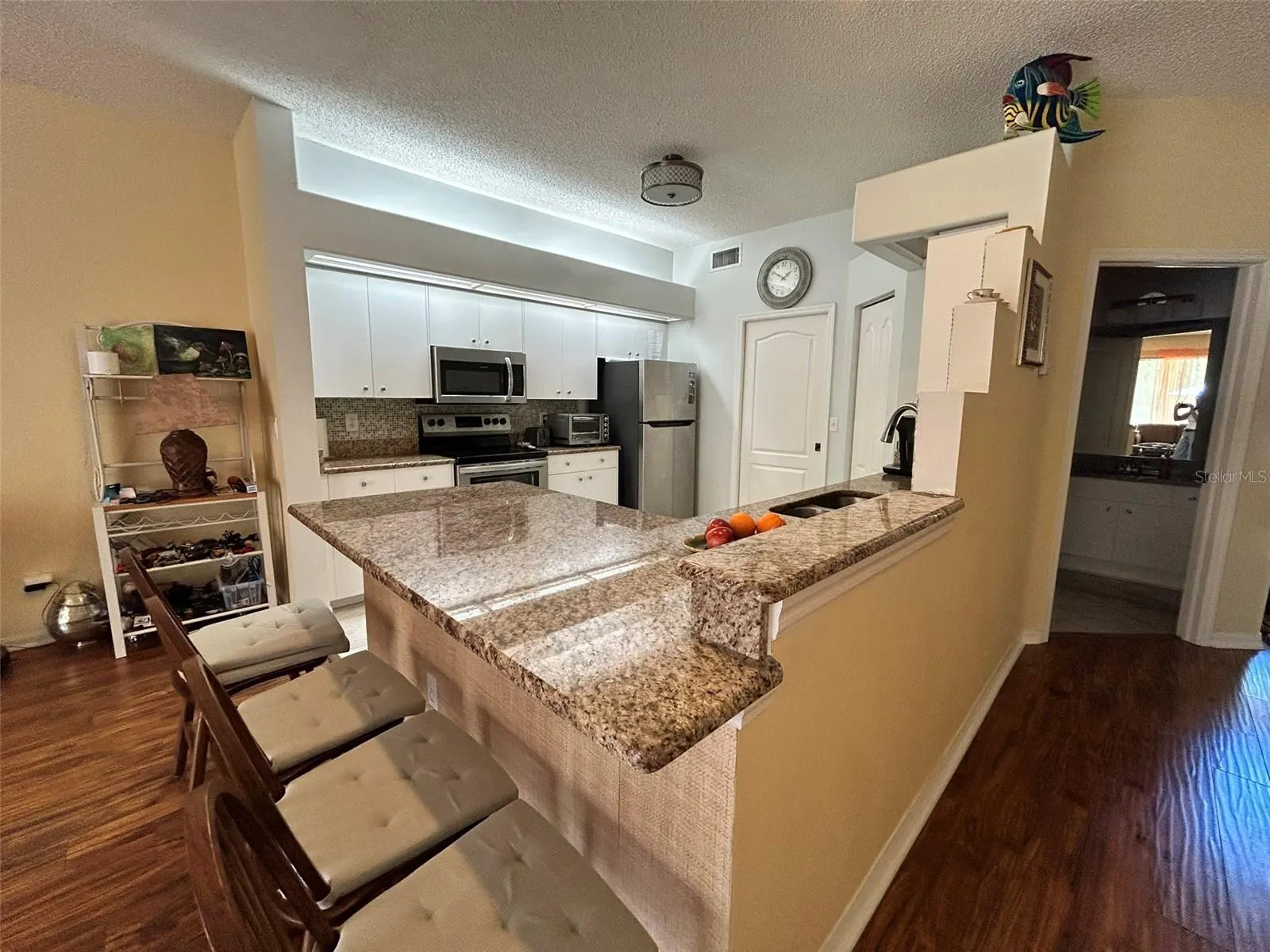 245 HEMINGWAY DR