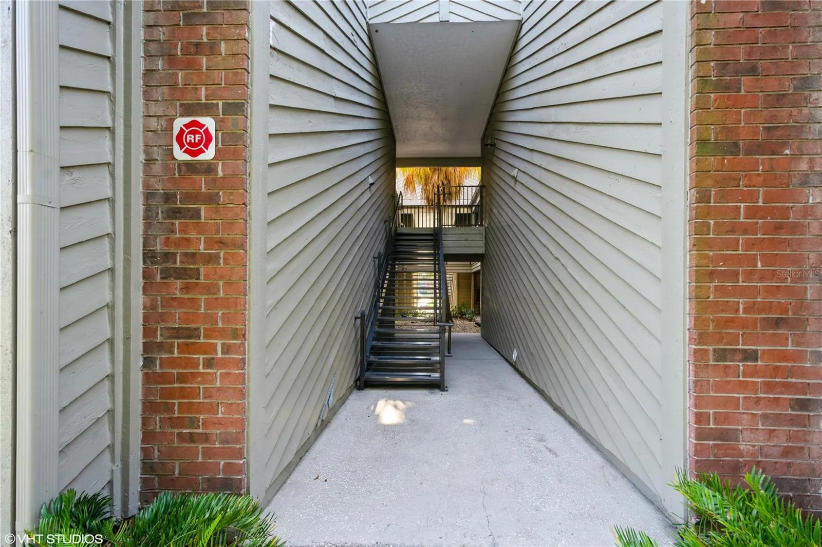 9100 DR MARTIN LUTHER KING JR ST N #1204, #1204