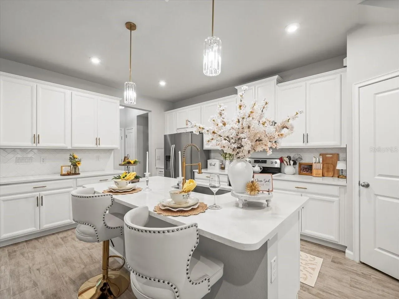5513 BROOKLET WOODS DR