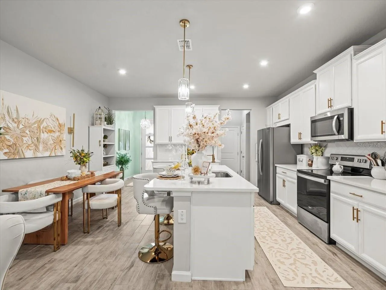 5513 BROOKLET WOODS DR