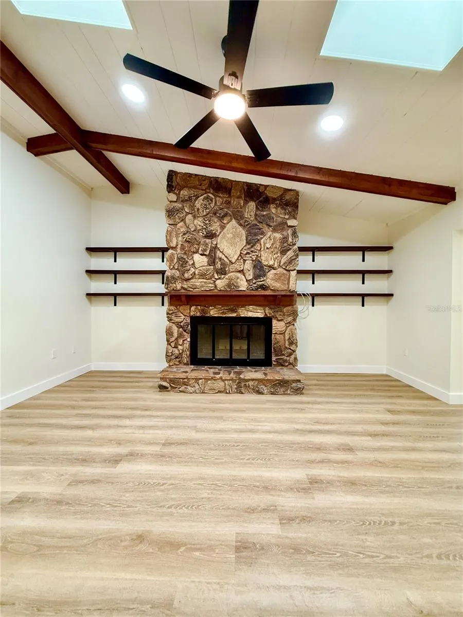 8267 NORWOOD RD