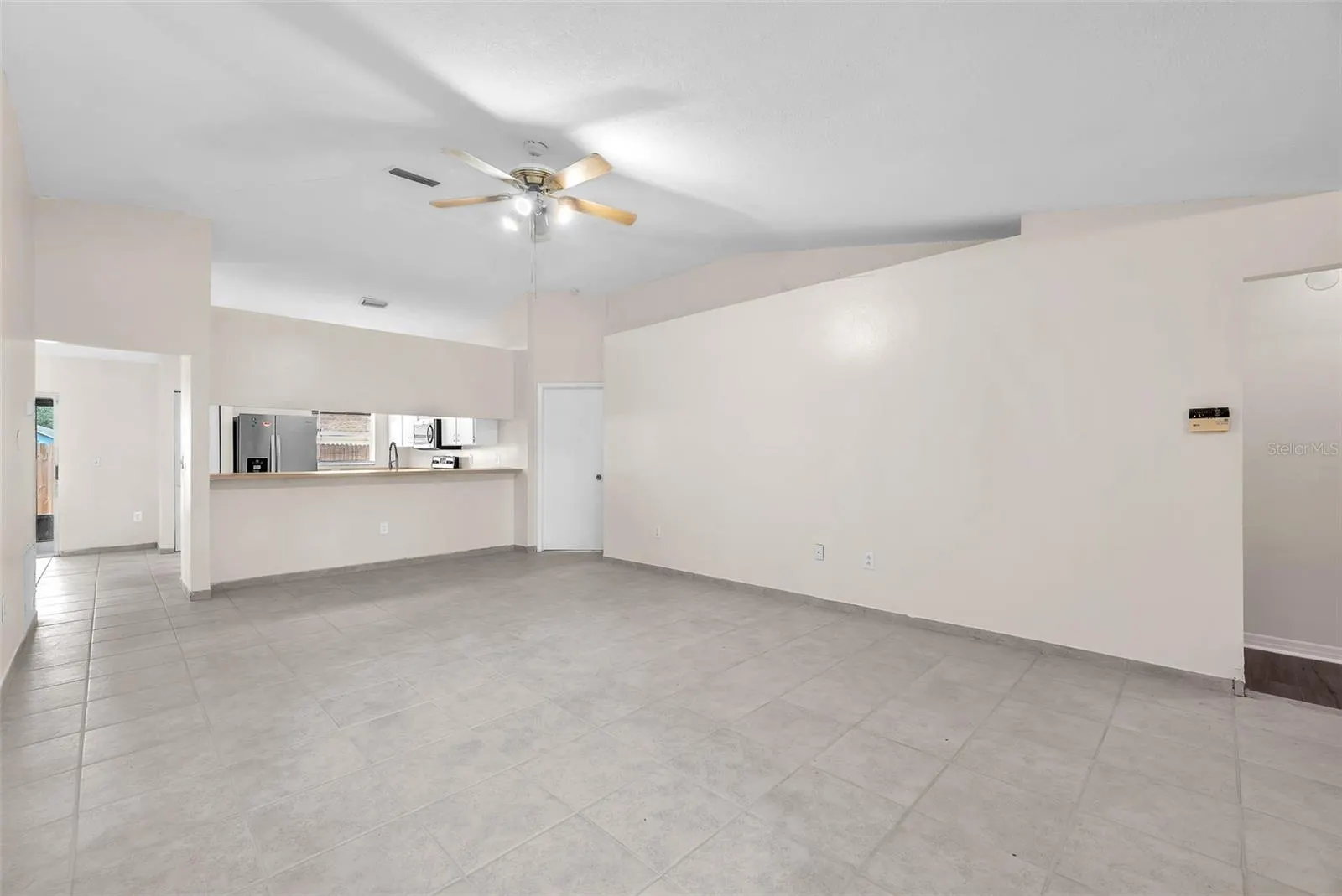 1816 ELLINGTON CT