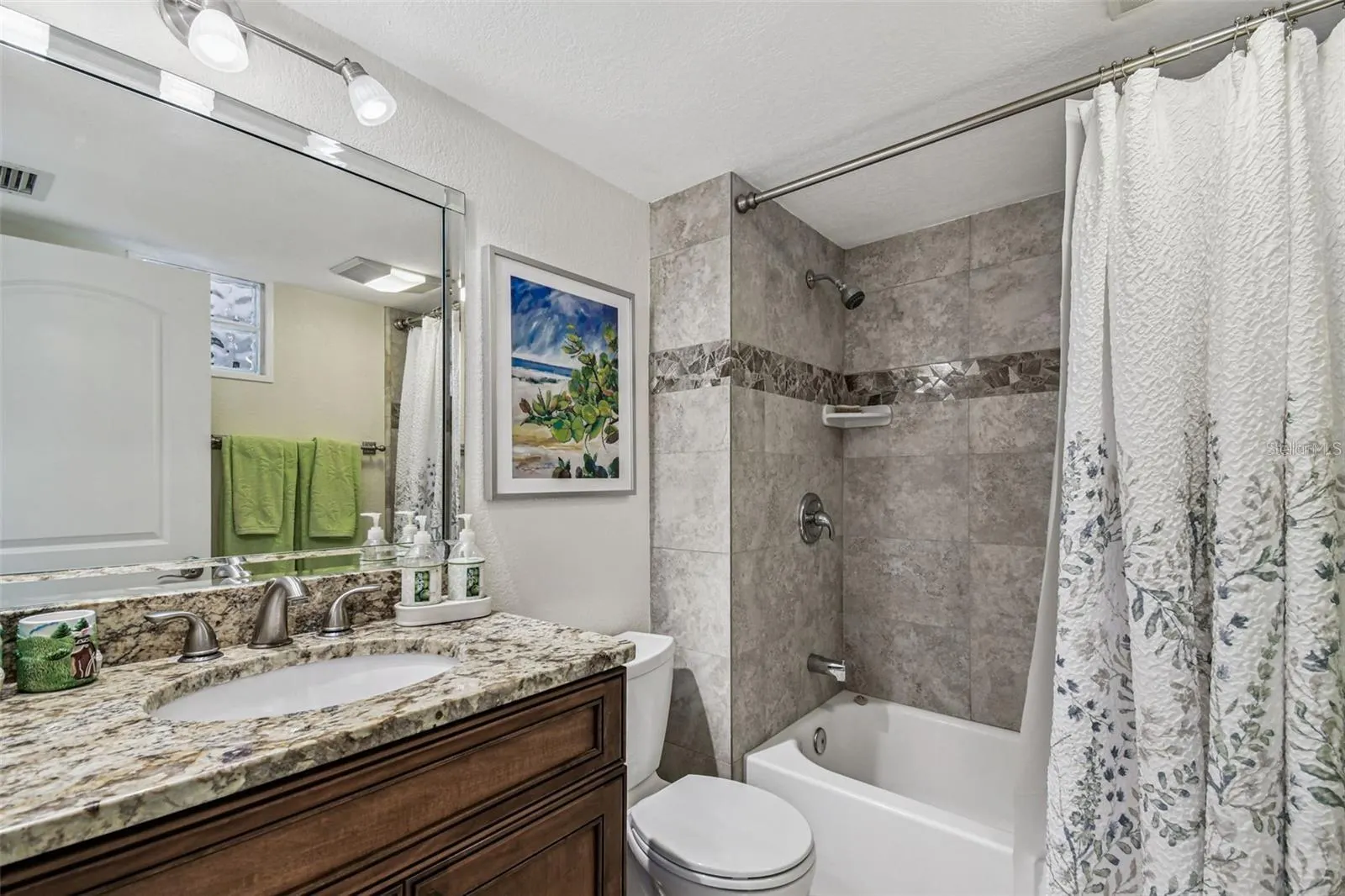 127 1ST ST E #103, #103