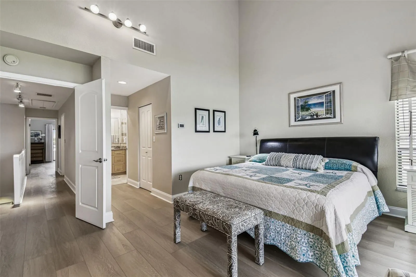 127 1ST ST E #103, #103