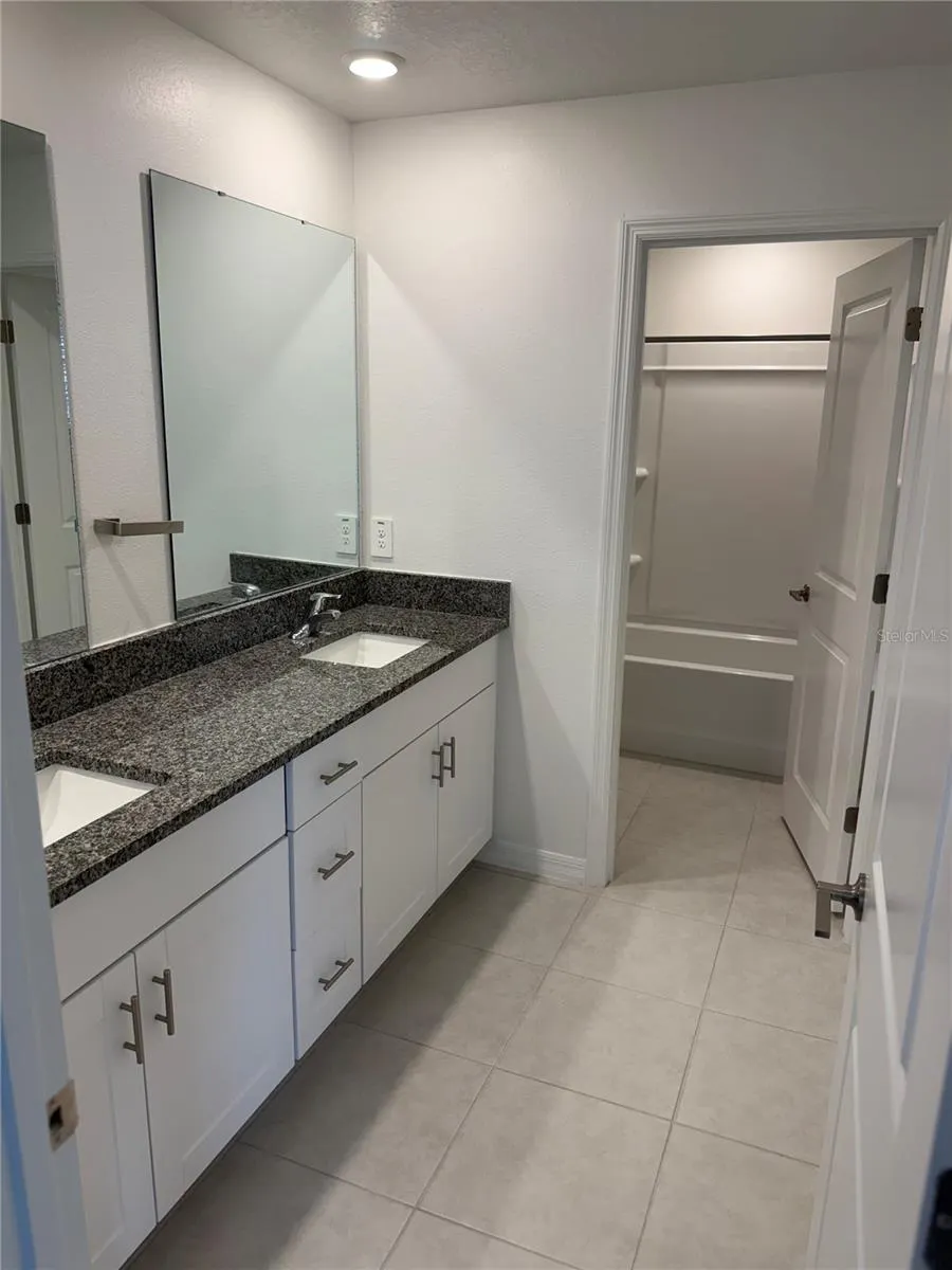 4461 COZY CONDOR CT