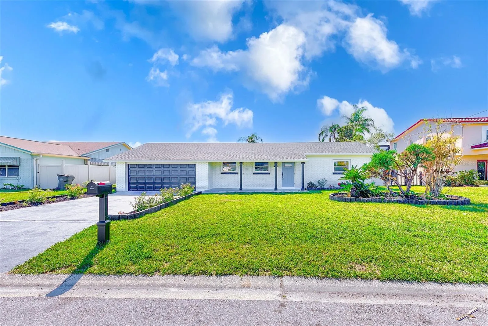 8722 ELMWOOD LN