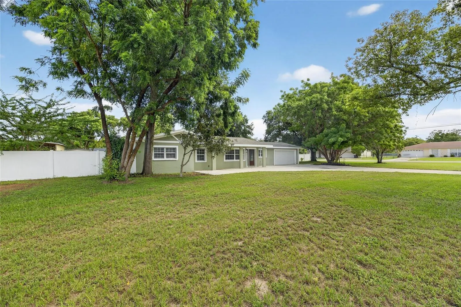 508 CLARISSA DR
