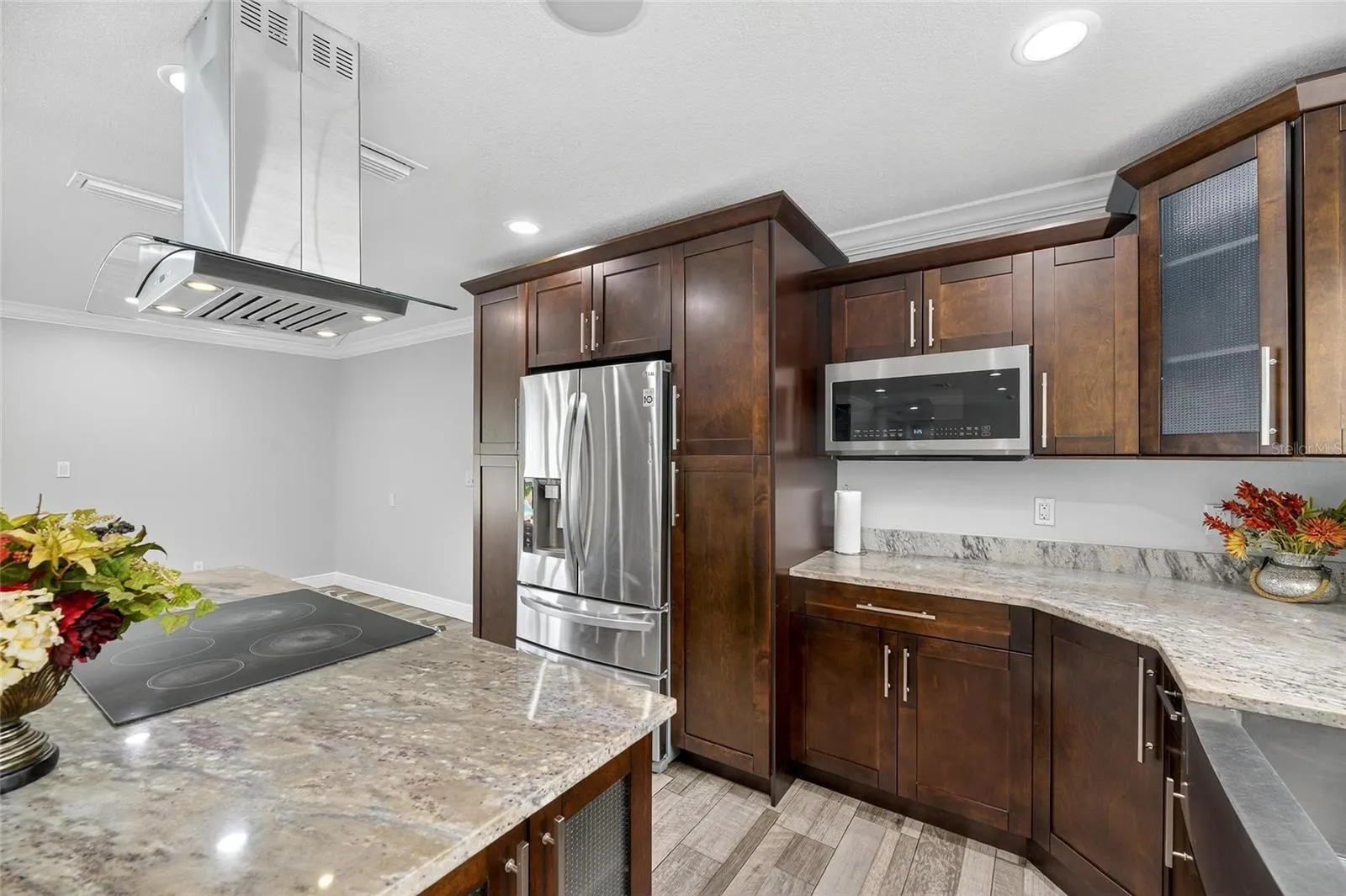 508 CLARISSA DR