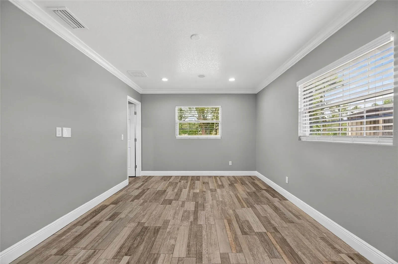 508 CLARISSA DR