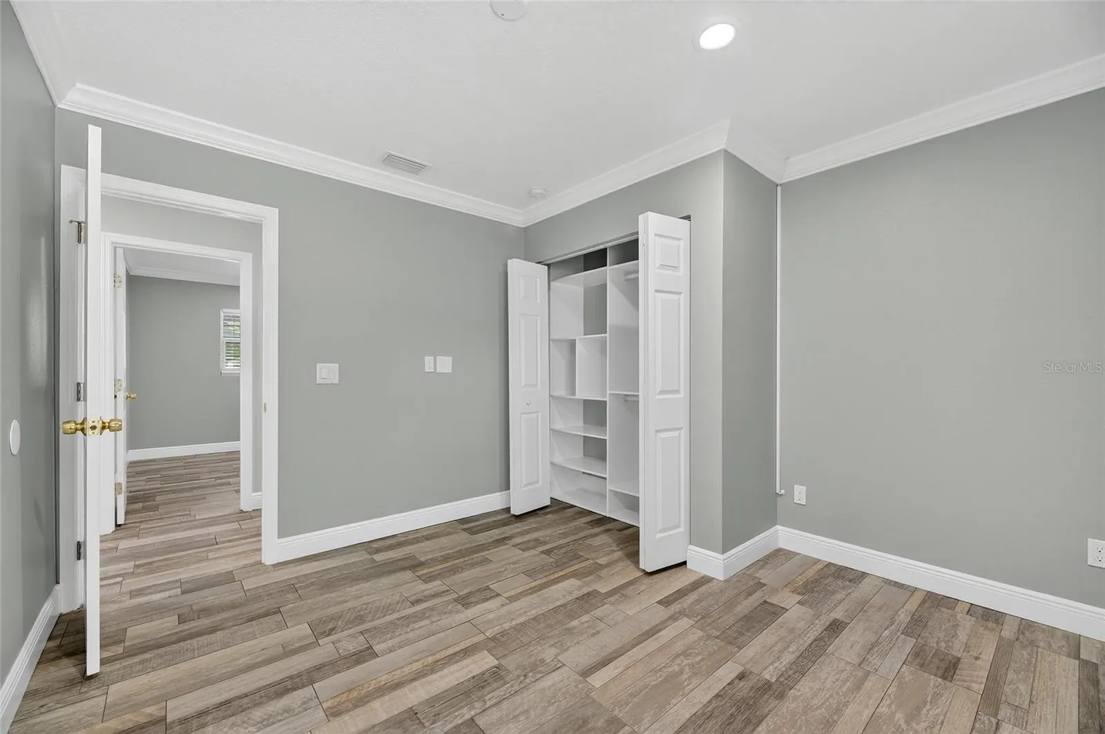 508 CLARISSA DR