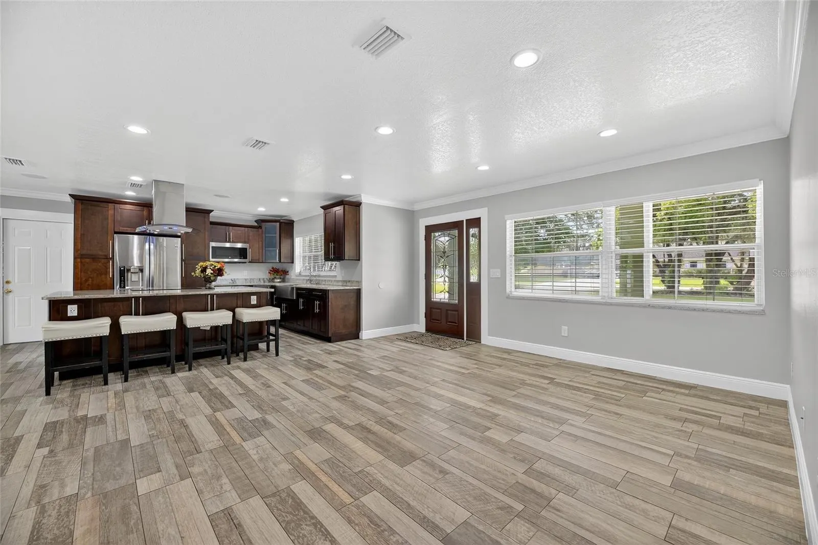 508 CLARISSA DR
