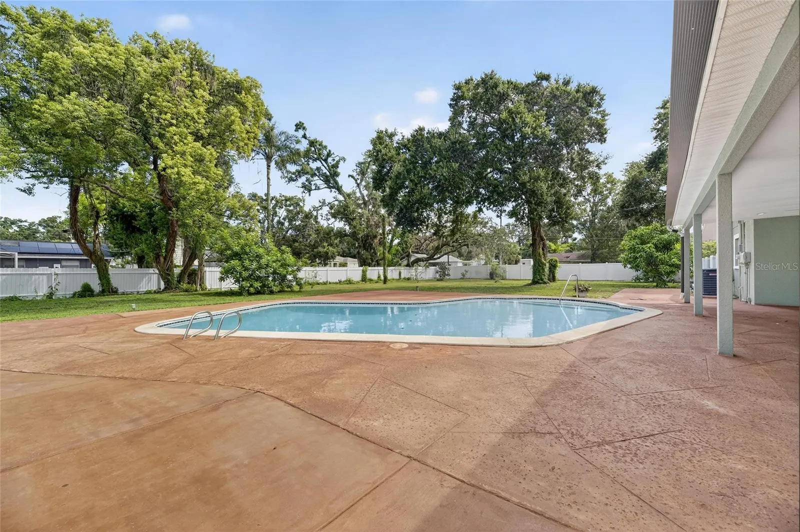 508 CLARISSA DR
