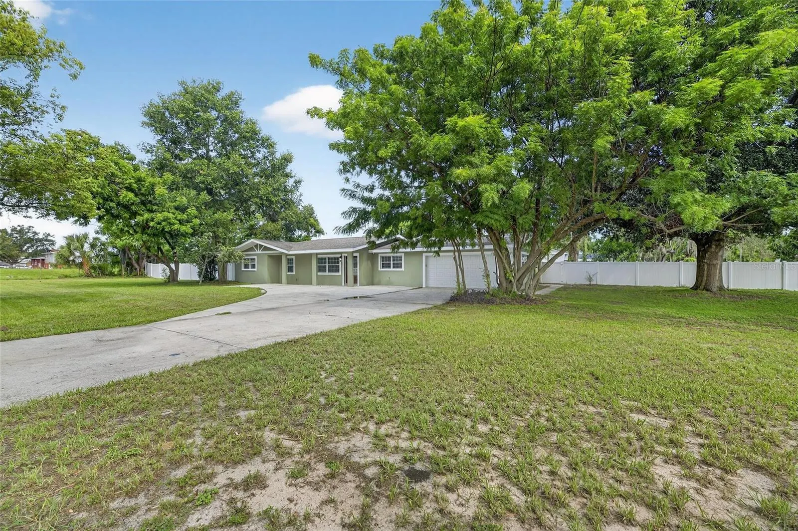 508 CLARISSA DR