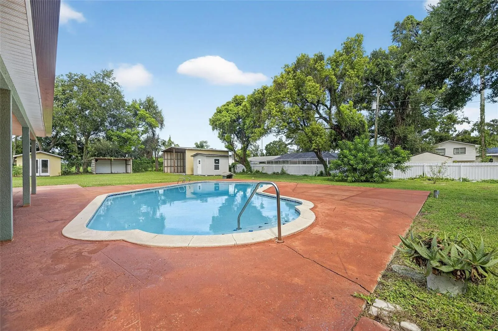 508 CLARISSA DR